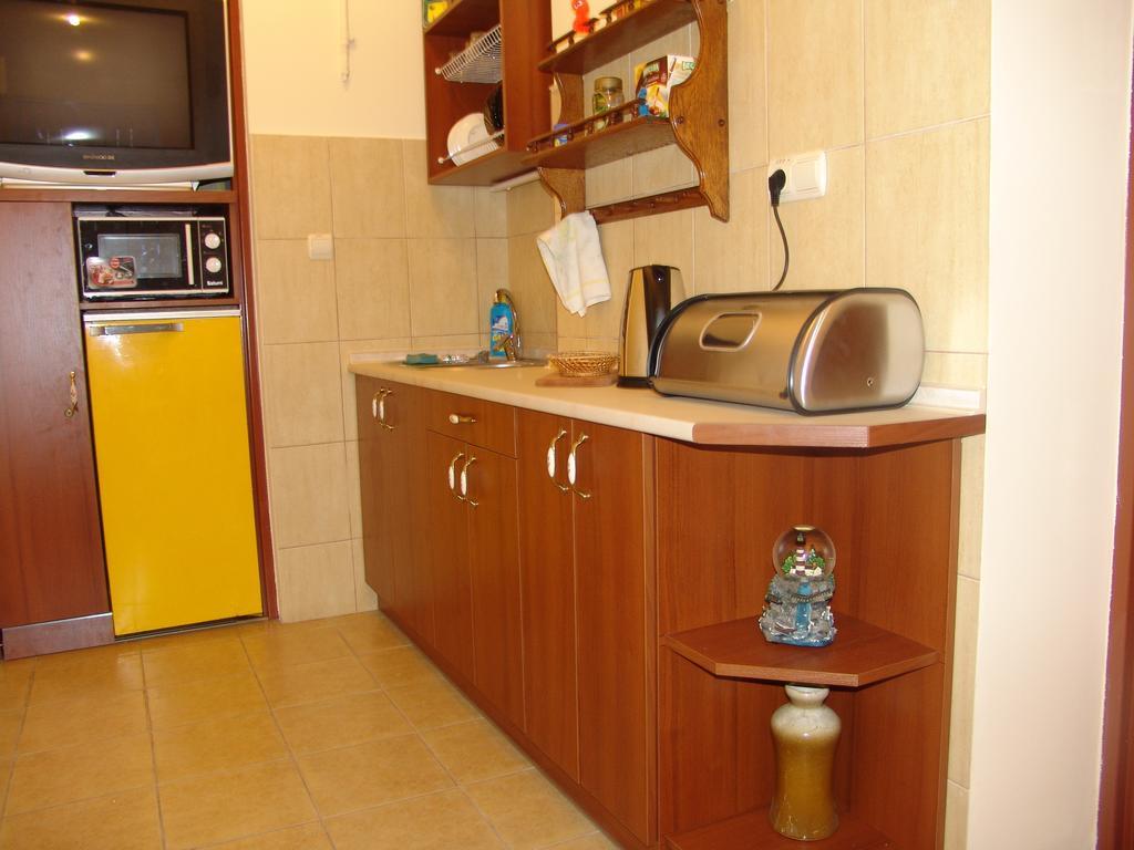 Niko Hostel Lviv Kültér fotó